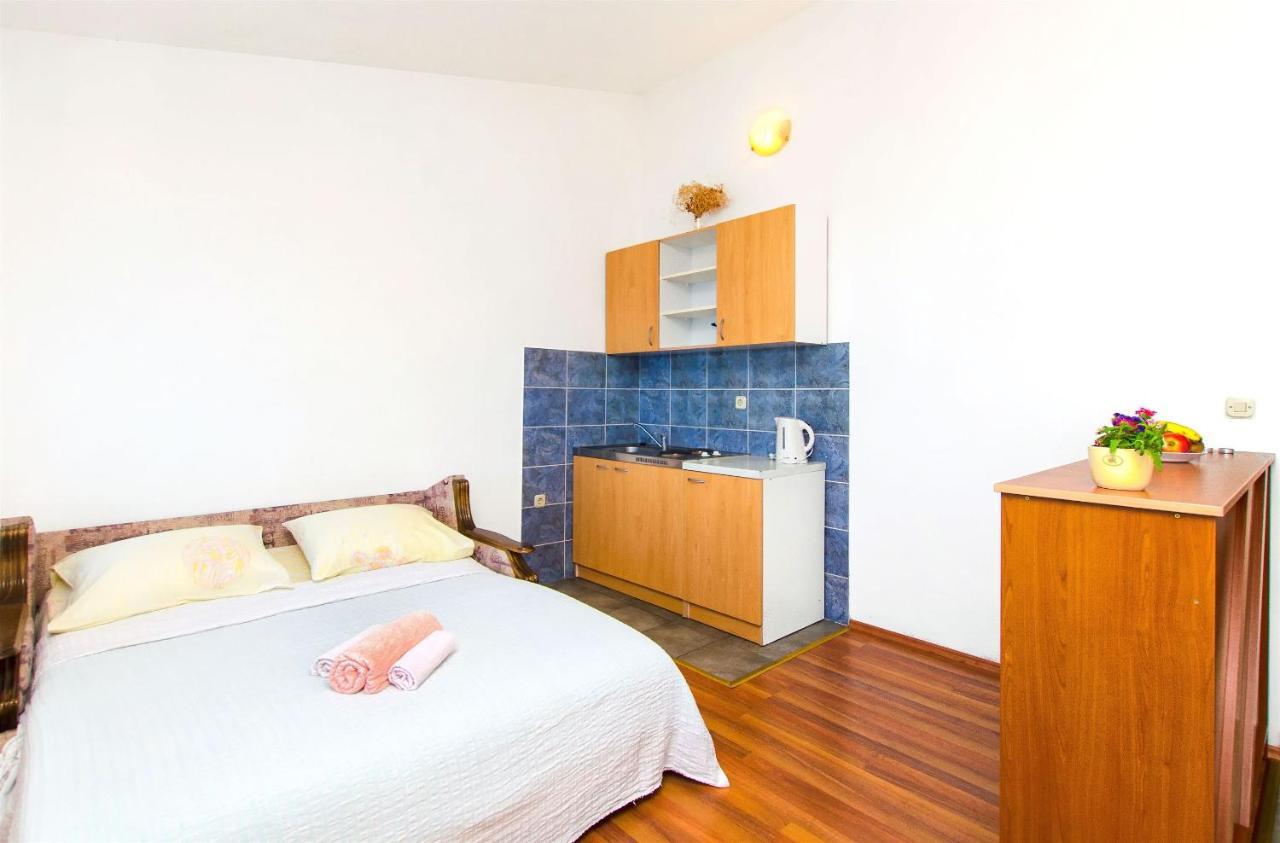 Apartments Tomislav מראה חיצוני תמונה